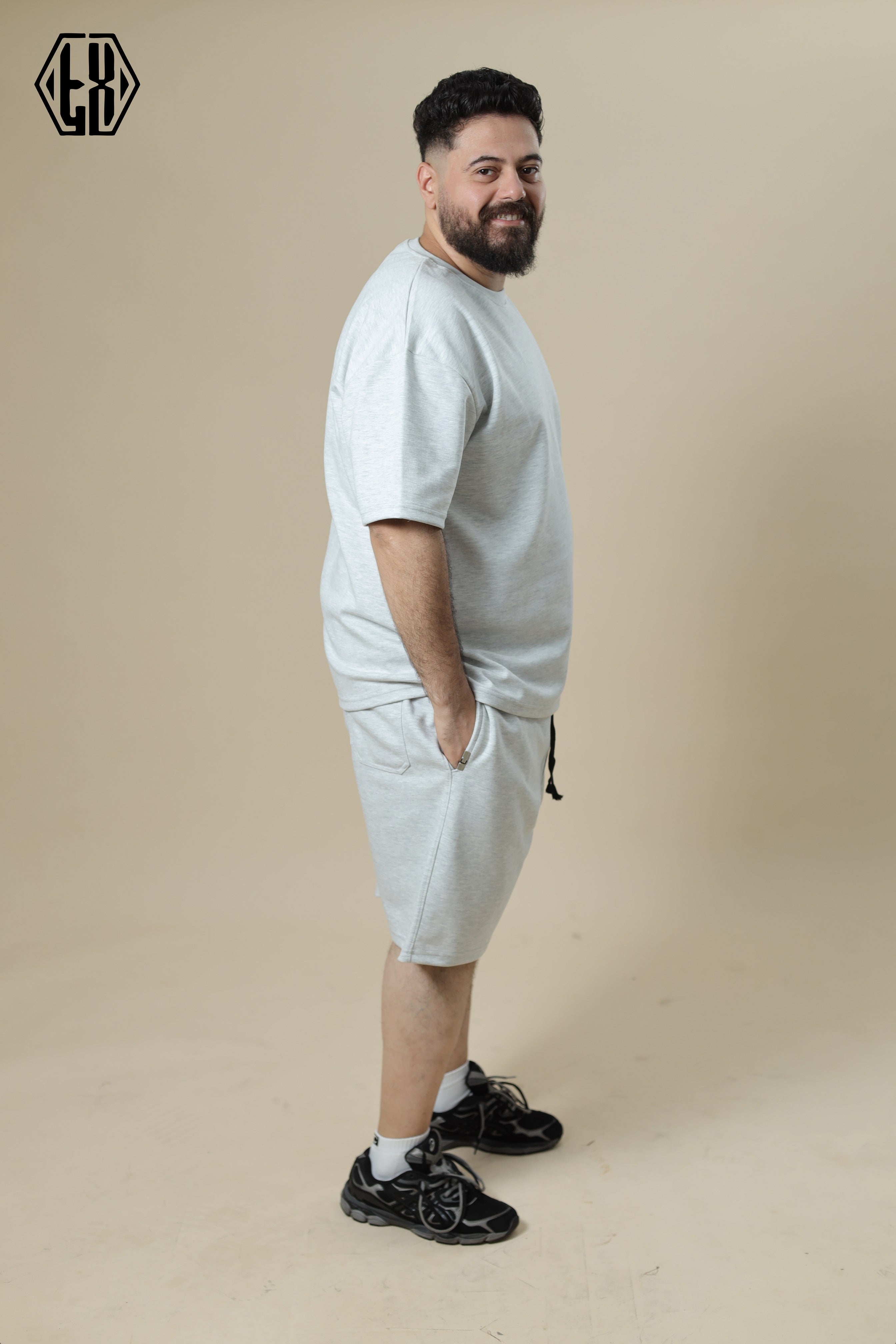 T_SHIRT & SHORT SET