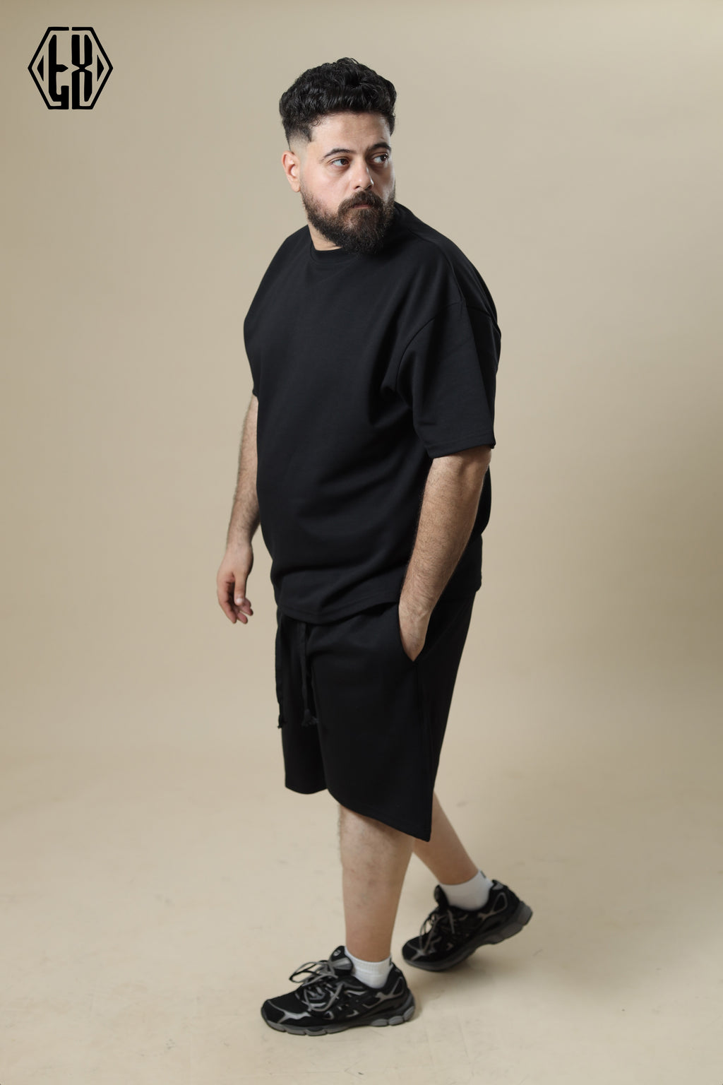 T_SHIRT & SHORT SET
