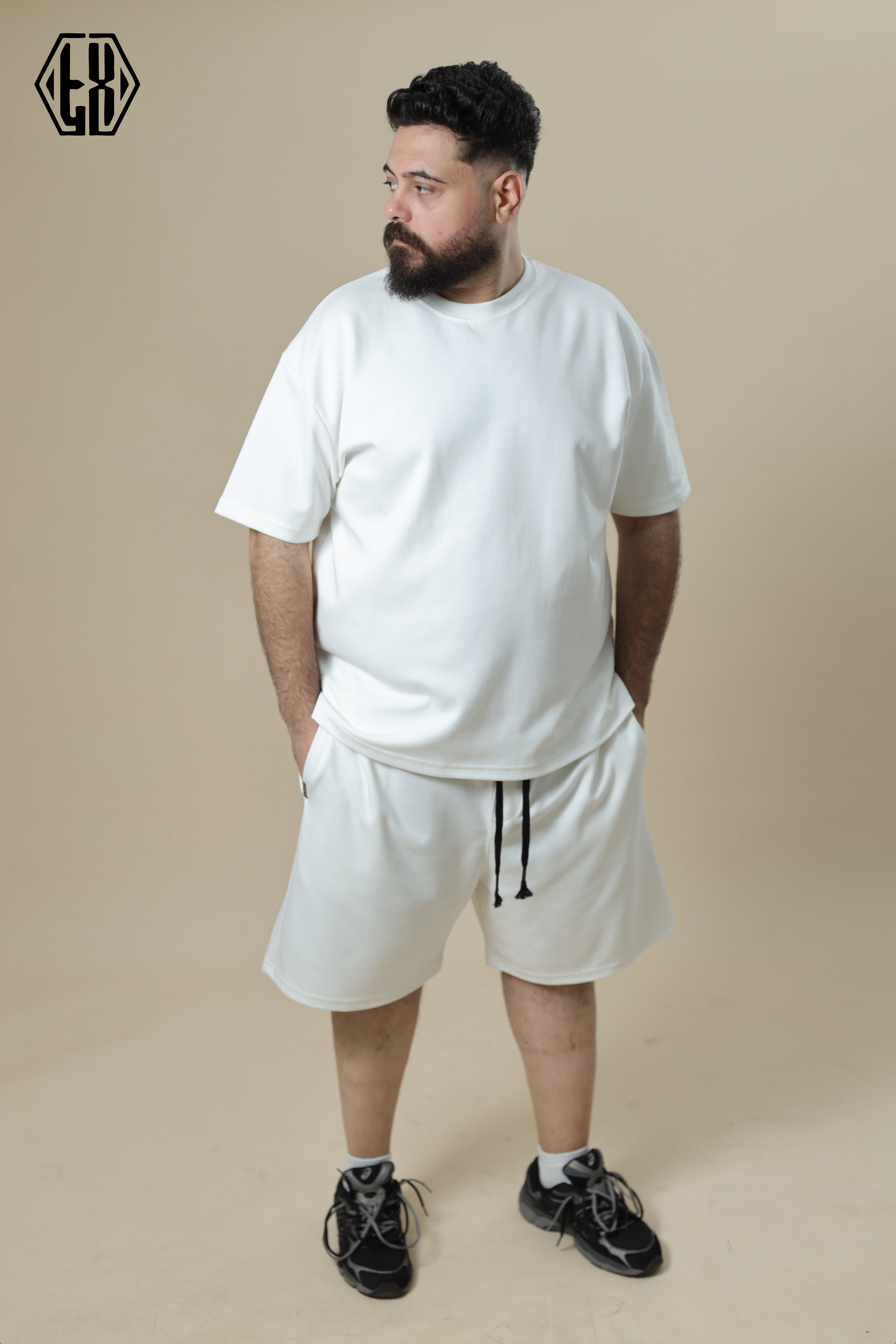 T_SHIRT & SHORT SET