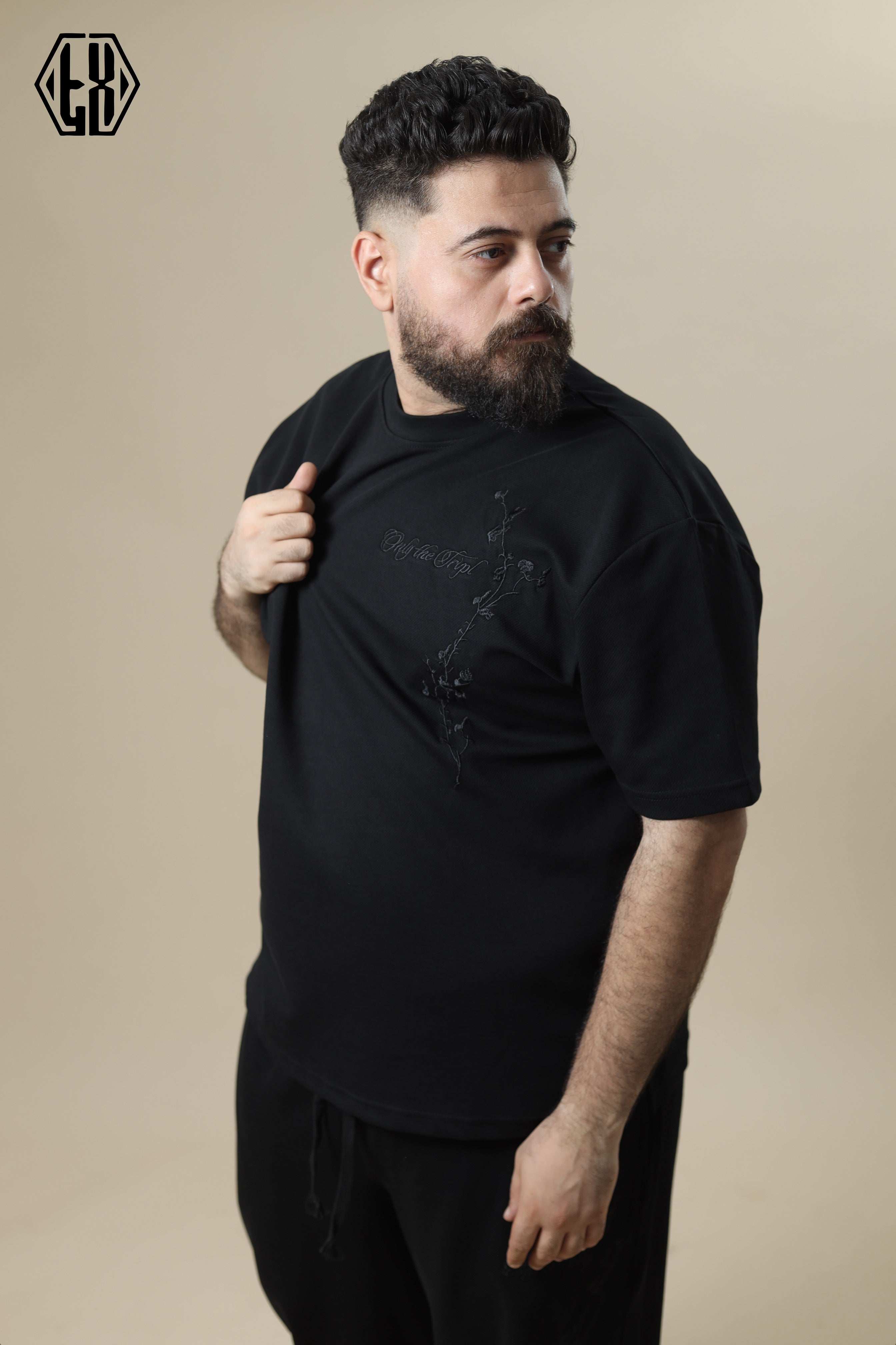 OTT. T_SHIRT & PANT SET